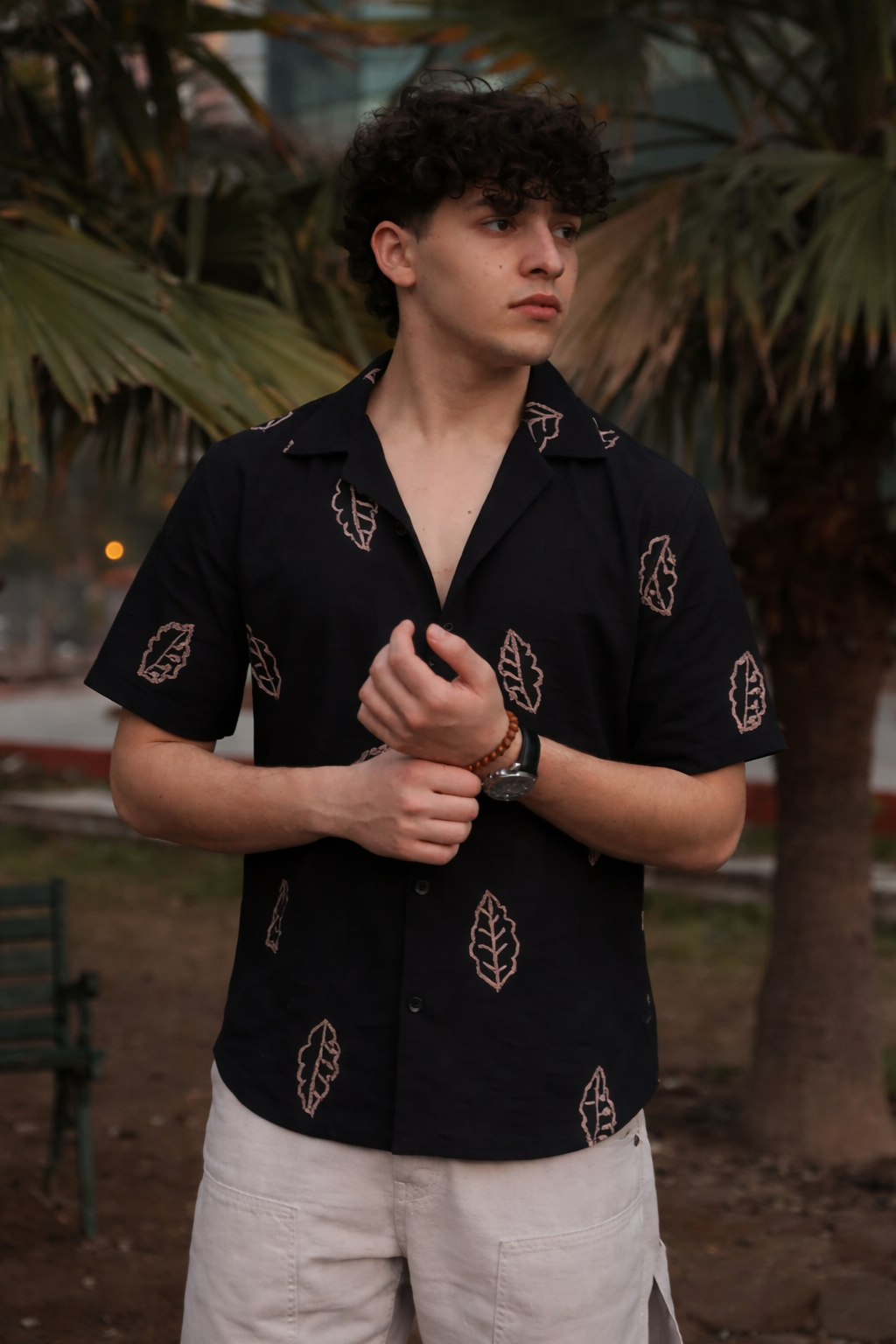 Men’s Black Textured Cuban Collar Shirt – Short Sleeve Button-Down with Embroidered Leaf Print, Breathable Summer Vacation & Casual Wear Shirt