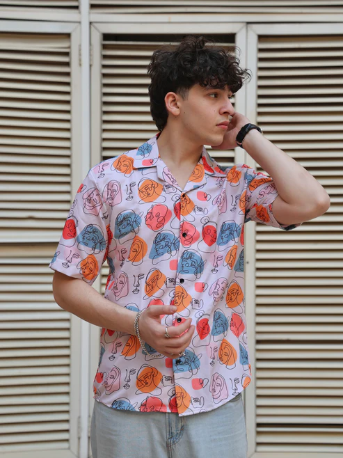 Men’s Abstract Line Art Face Print Cuban Collar Shirt – Pink Multi Color Graphic Portrait Short Sleeve Button Down Relaxed Fit Summer Casual Beach Resort Wear