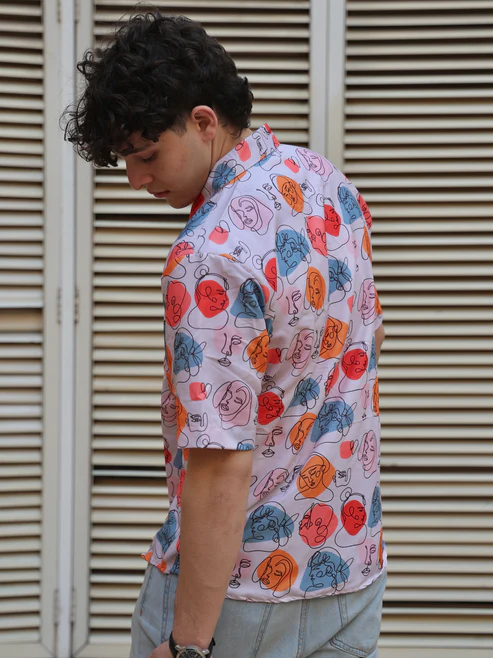 Men’s Abstract Line Art Face Print Cuban Collar Shirt – Pink Multi Color Graphic Portrait Short Sleeve Button Down Relaxed Fit Summer Casual Beach Resort Wear