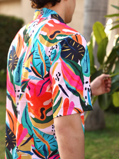 Men’s Multi Color Abstract Flora Print Cuban Collar Shirt – Short Sleeve Button Down Lightweight Relaxed Fit Summer Vacation Camp Beach Resort Wear